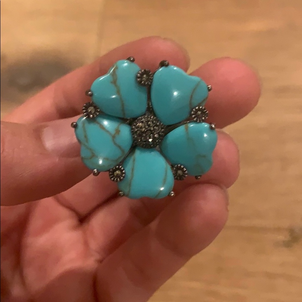 Turquoise Flower Ring - Picture 4 of 4